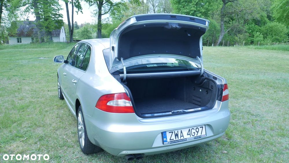 Skoda Superb 1.8 TSI Elegance - 14