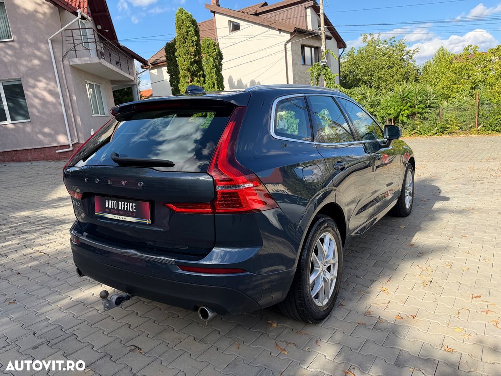 Volvo XC 60 D3 Momentum Pro - 11