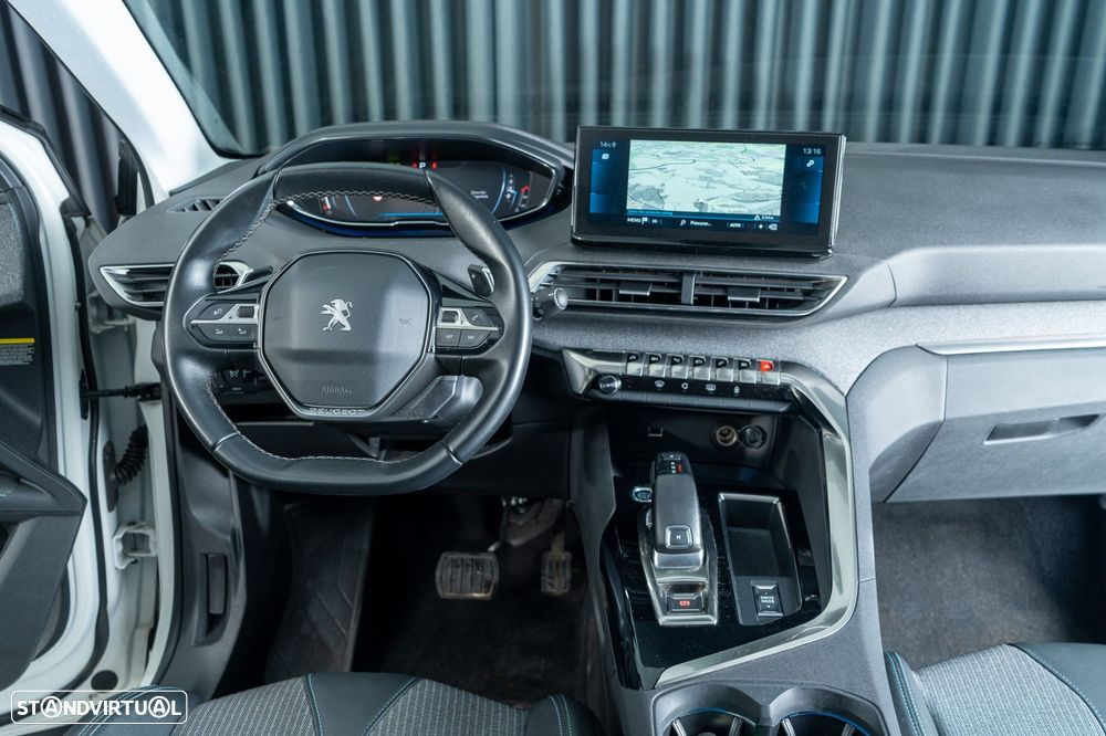 Peugeot 5008 1.2 PureTech Allure EAT8 - 13