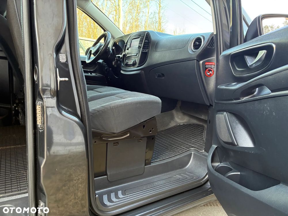 Mercedes-Benz Vito 119 Cdi 4x4 MIXTO 6 Osób 2.2CDI 190KM 7G-Tronic LED Grafit Tempomat Navi - 29