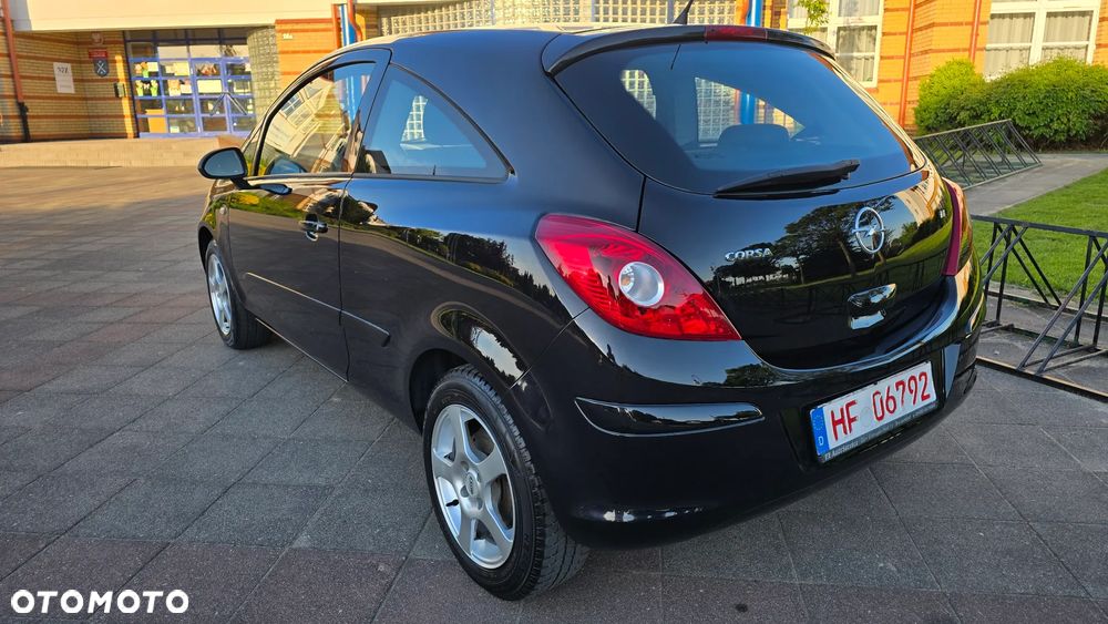 Opel Corsa - 4