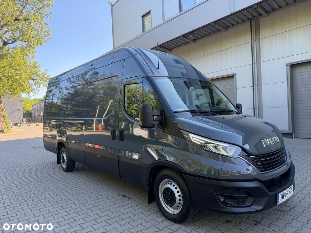 Iveco DAILY 35S18 - 12