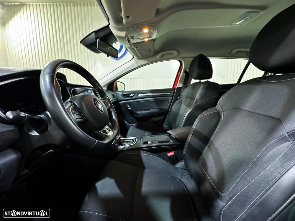 Renault Mégane 1.6 Plug-In Limited - 9