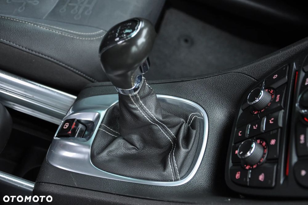 Opel Meriva 1.4 T Cosmo - 15