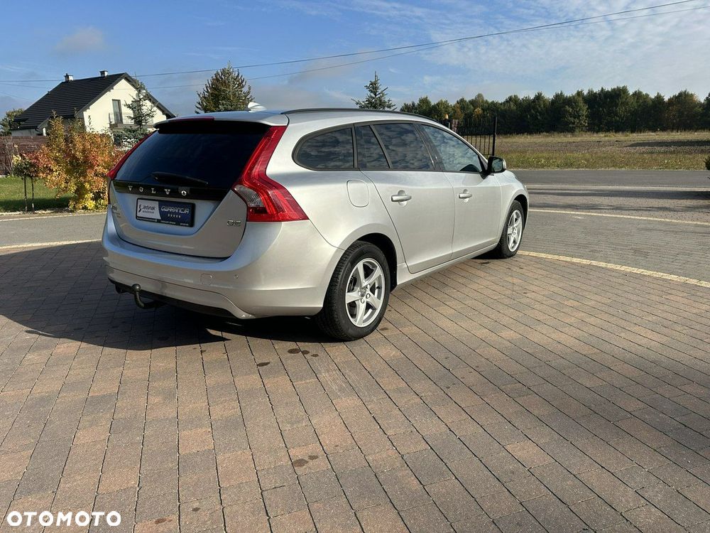 Volvo V60 D2 Drive-E Base - 10