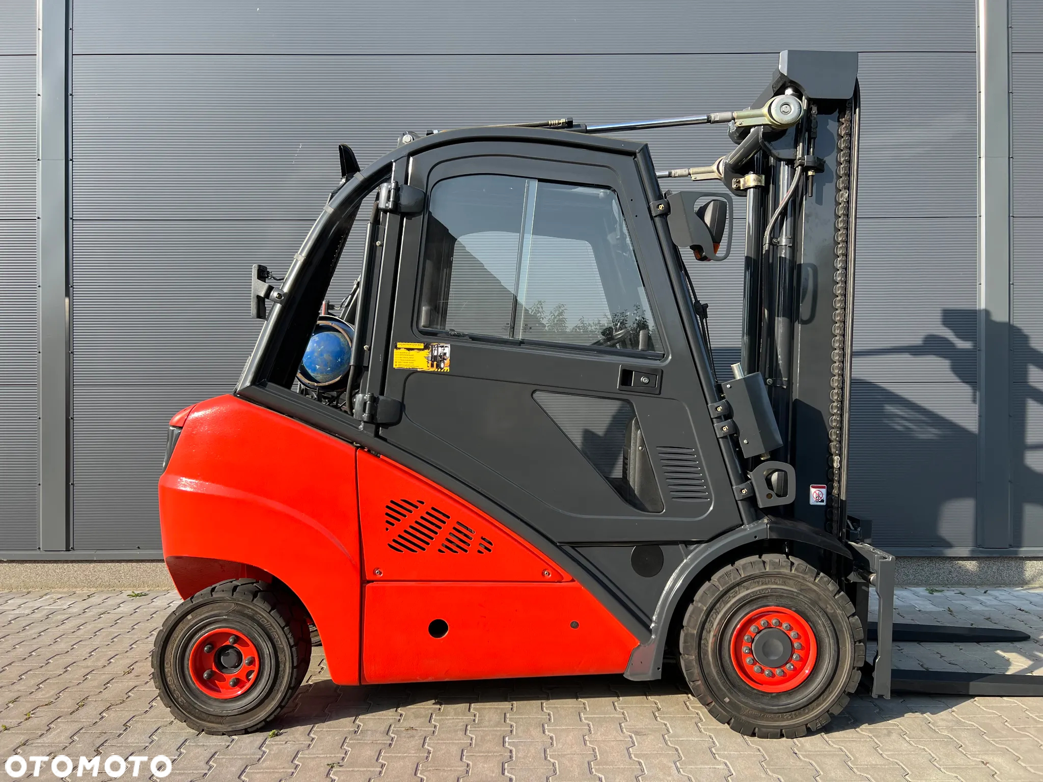Linde H30T-01 - 2