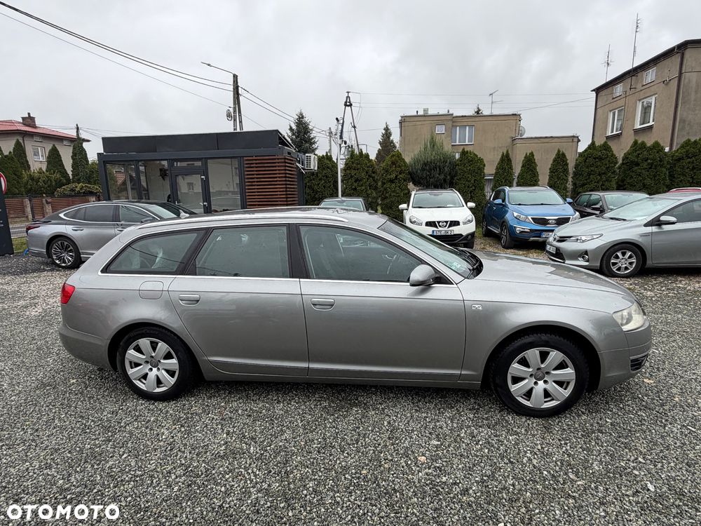Audi A6 Avant 2.4 - 9