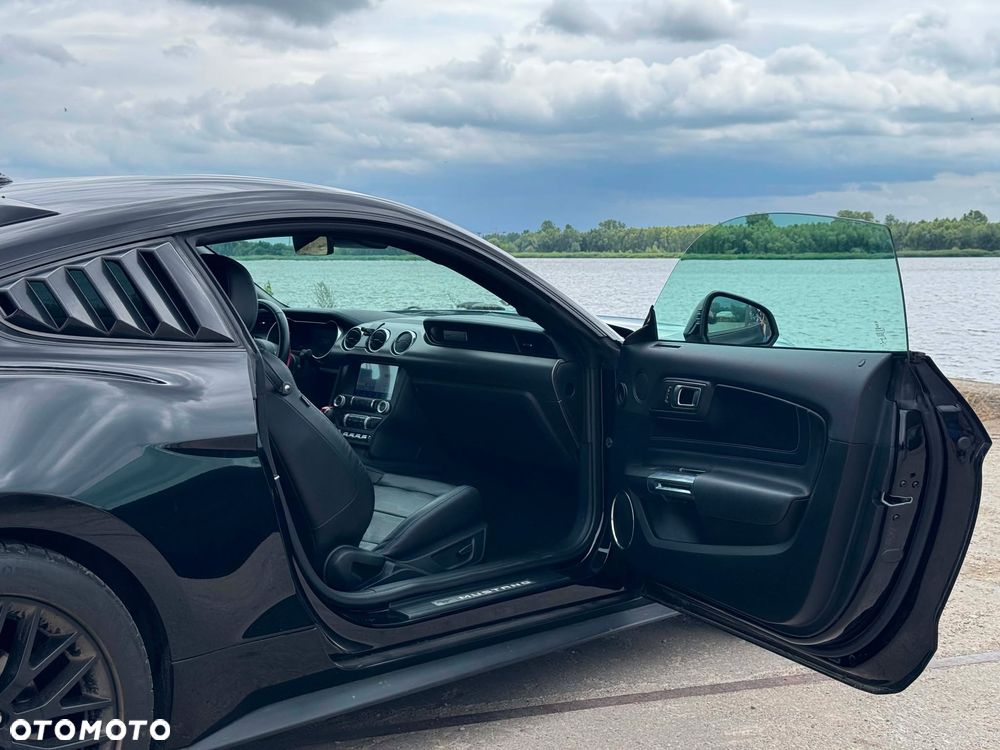 Ford Mustang 5.0 V8 GT - 5