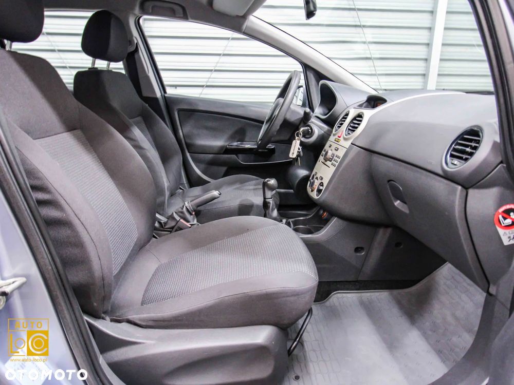 Opel Corsa 1.2 16V Enjoy - 9