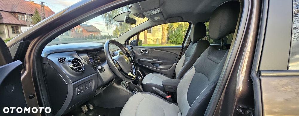 Renault Captur - 17