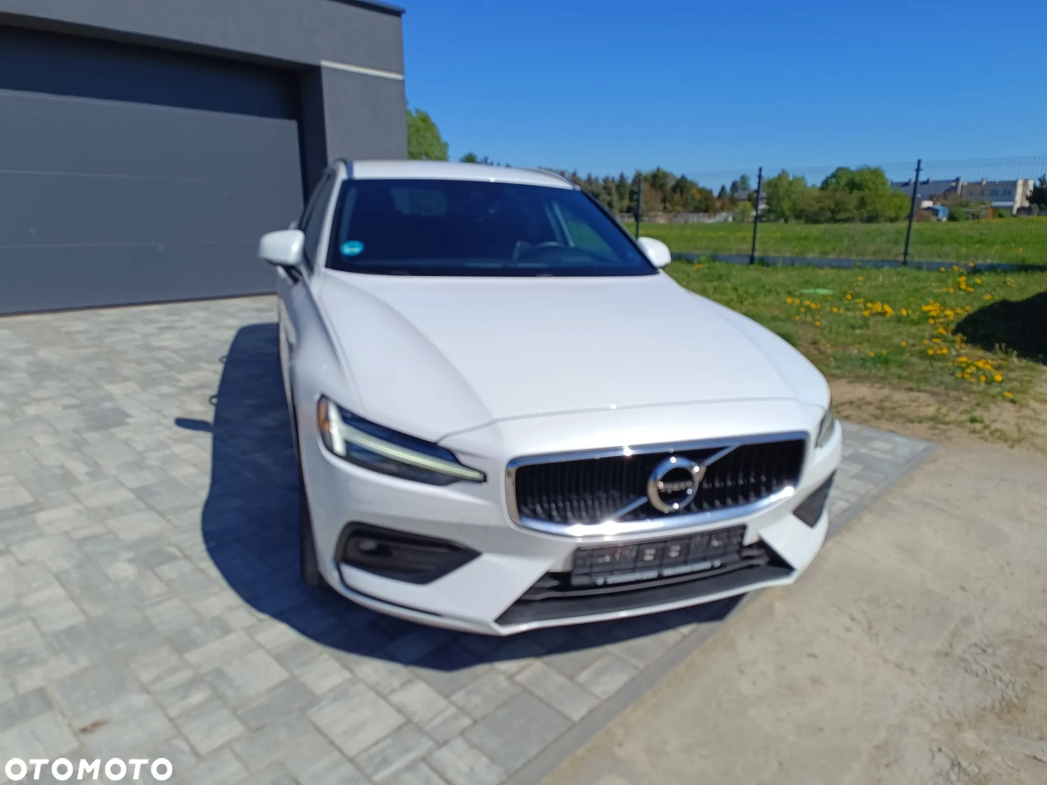 Volvo V60 D4 AWD Geartronic Momentum Pro - 8