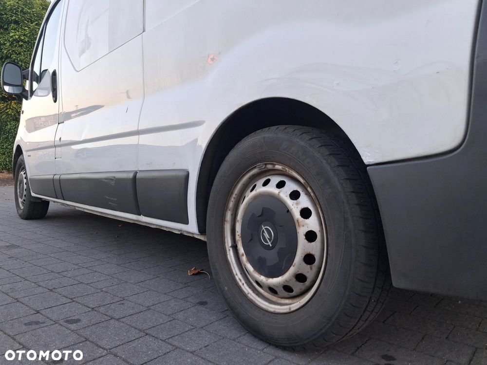 Opel VIVARO - 18