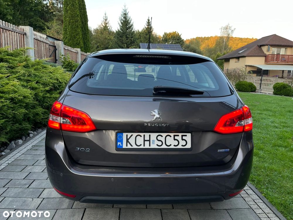 Peugeot 308 - 6
