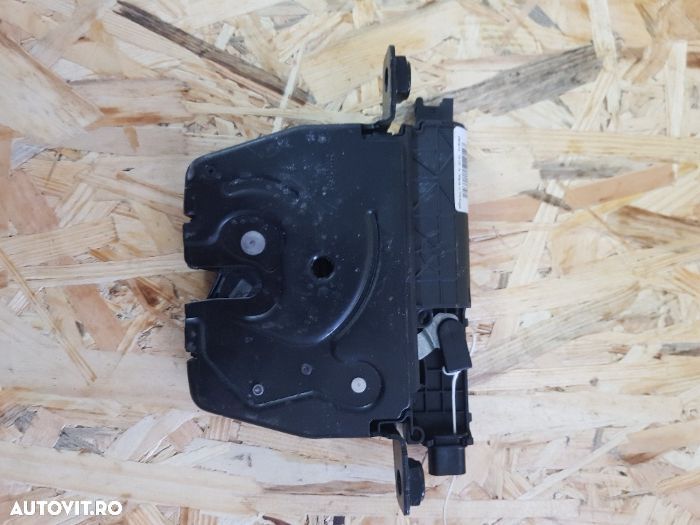 Broasca Blocator Incuietoare Portbagaj Bmw Seria 6 F06 F12 F13 - 2