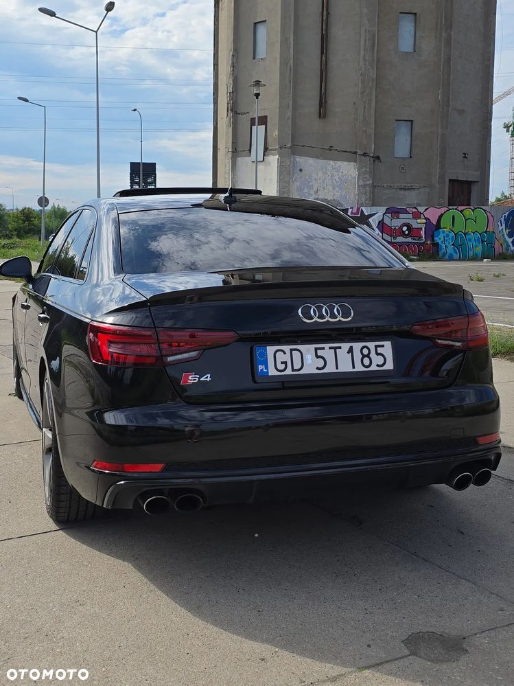 Audi S4 Limousine - 17