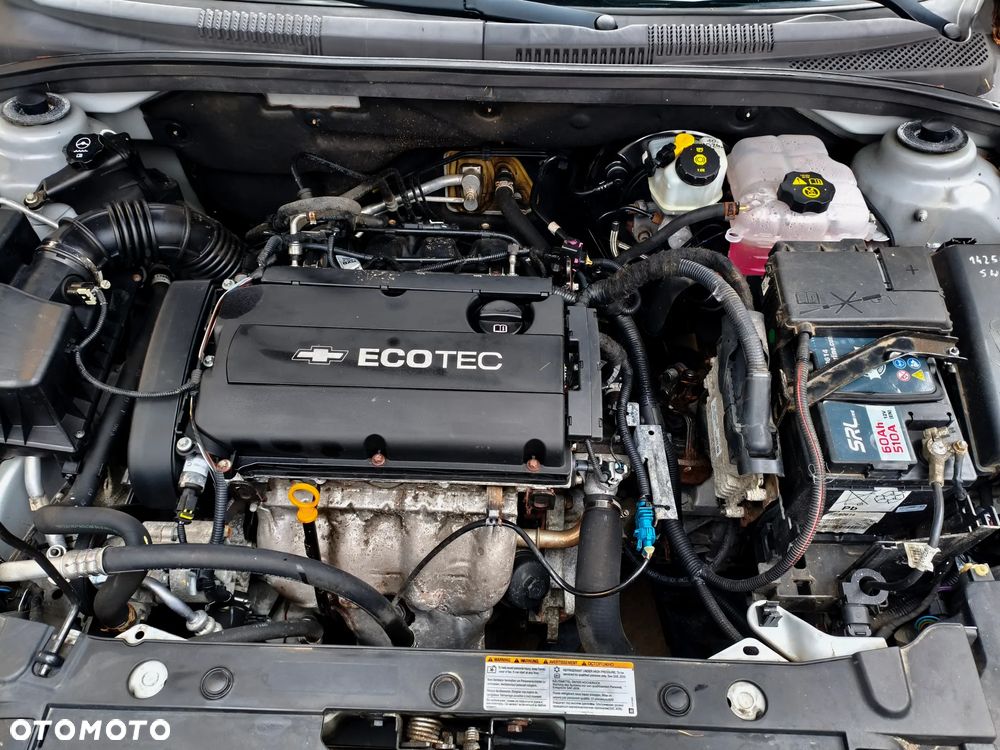 Chevrolet Cruze 1.8 LS+ - 14