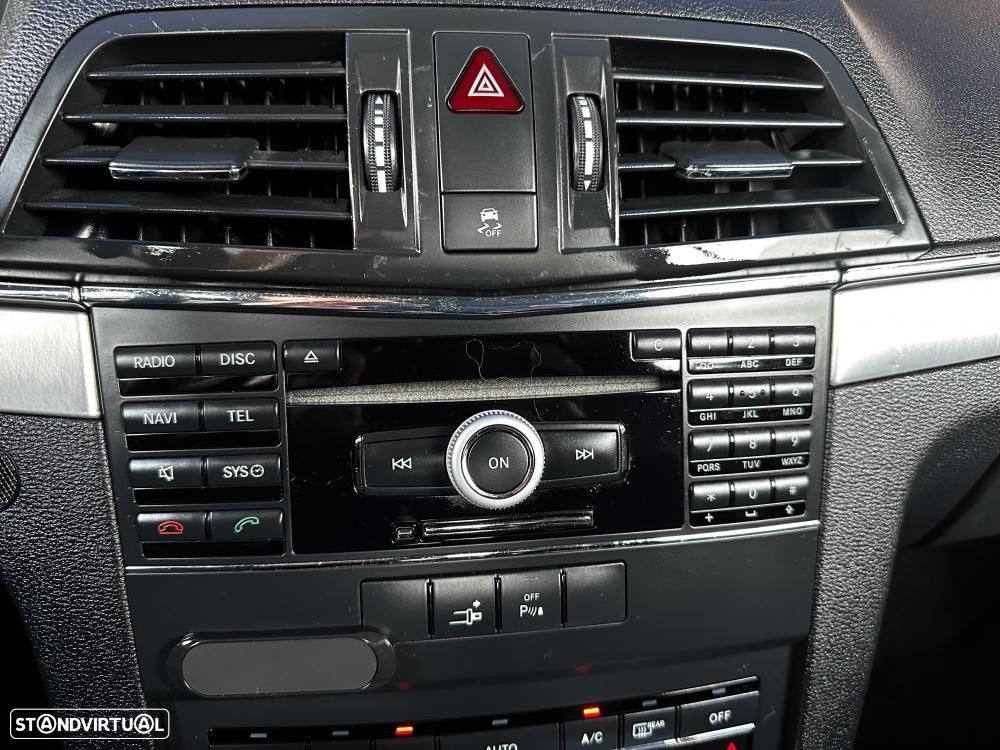 Mercedes-Benz E 250 CDi Elegance BlueEfficiency Auto - 26