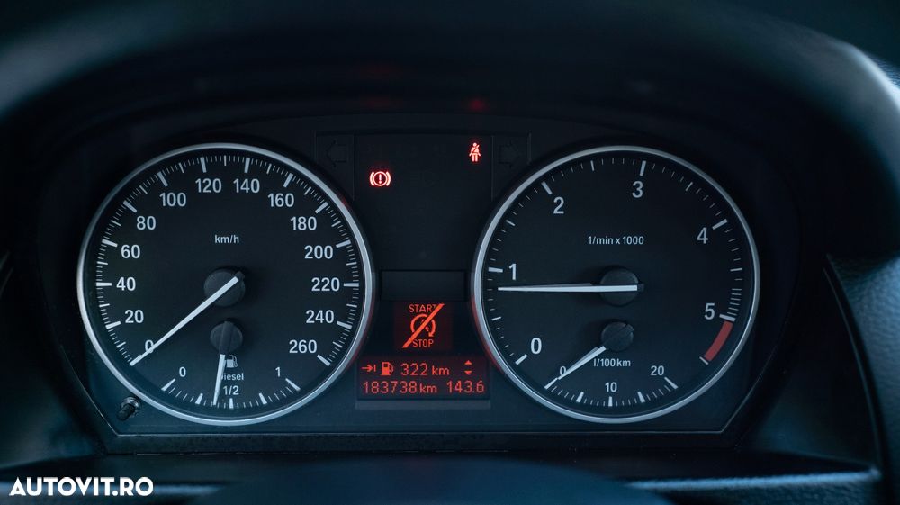 BMW X1 xDrive18d xLine - 6