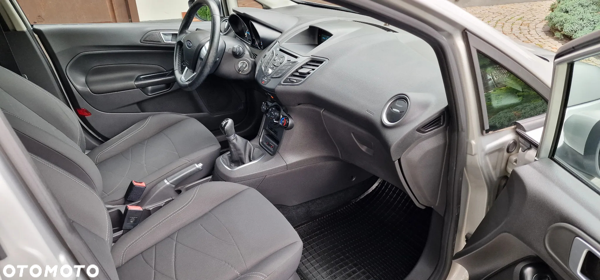 Ford Fiesta 1.25 Ambiente - 16