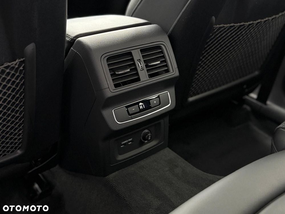 Audi Q5 Sportback 55 TFSI e Quattro S Line S tronic - 22