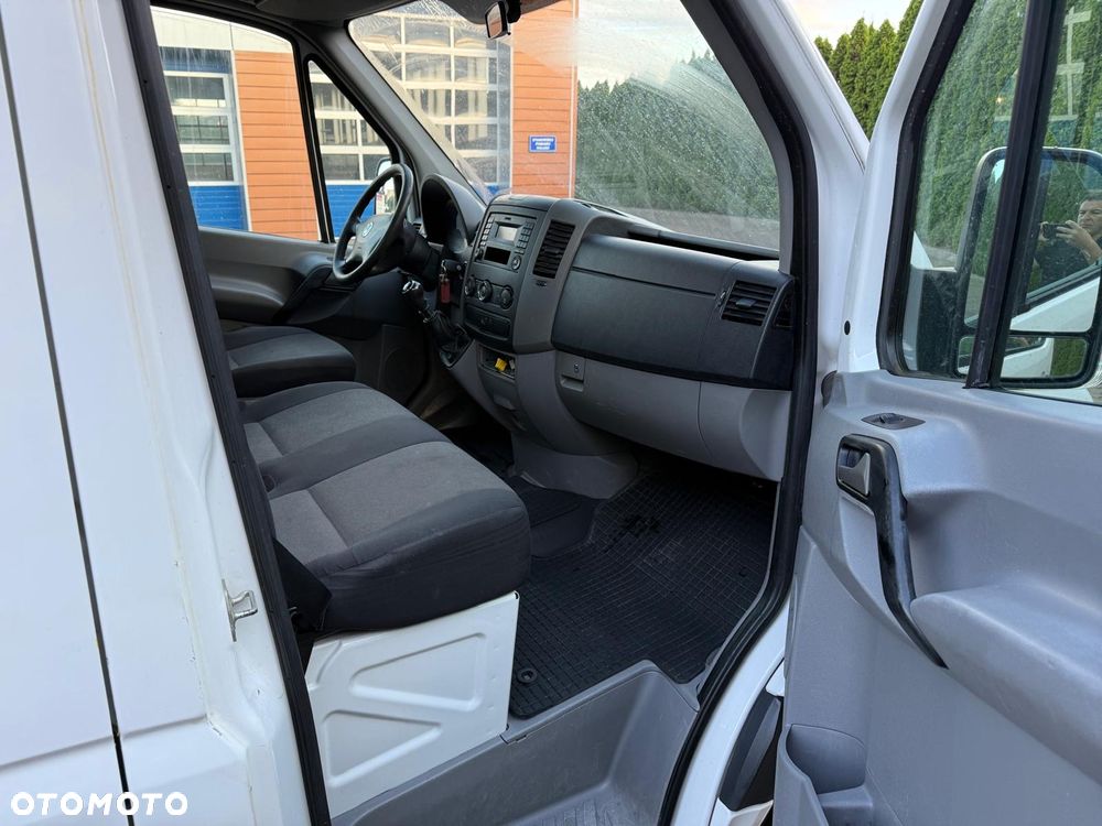 Volkswagen CRAFTER - 10