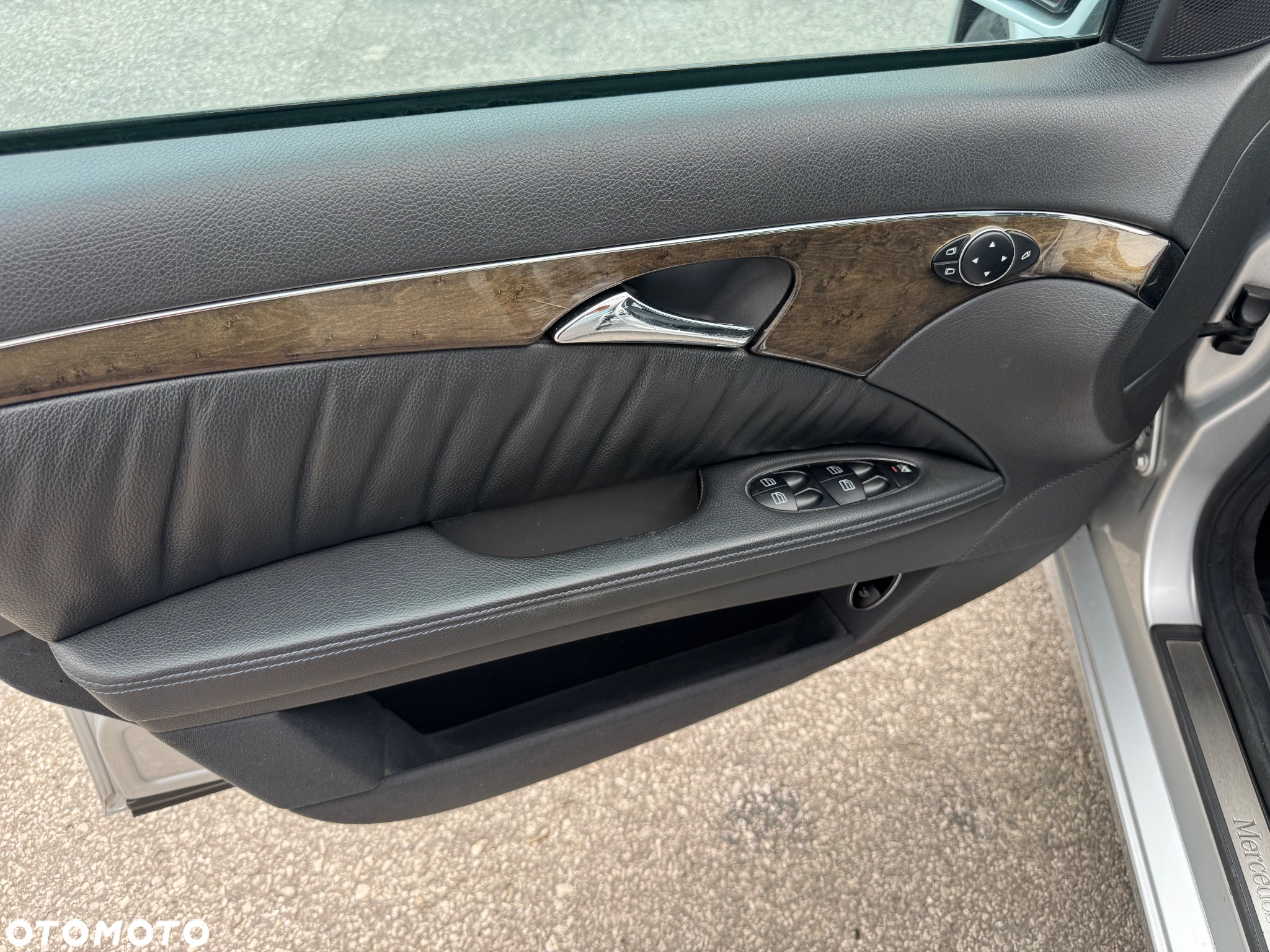 Mercedes-Benz Klasa E 280 4-Matic Avantgarde - 15
