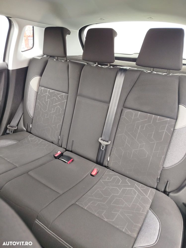 Peugeot 2008 1.2 PureTech Turbo EAT6 S&S Allure - 16