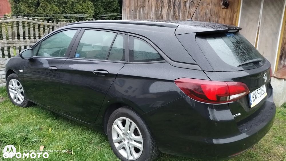 Opel Astra 1.4 T Business Elegance S&S - 4