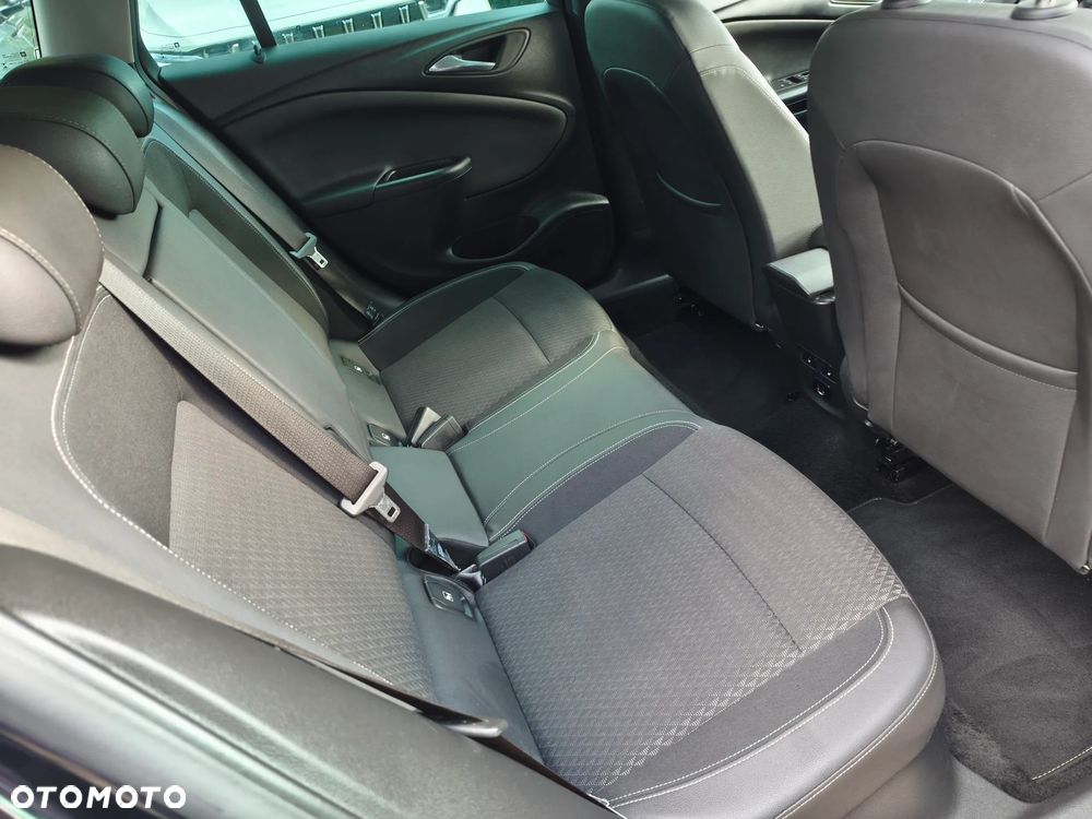 Opel Astra 1.4 T GPF Elite S&S - 18