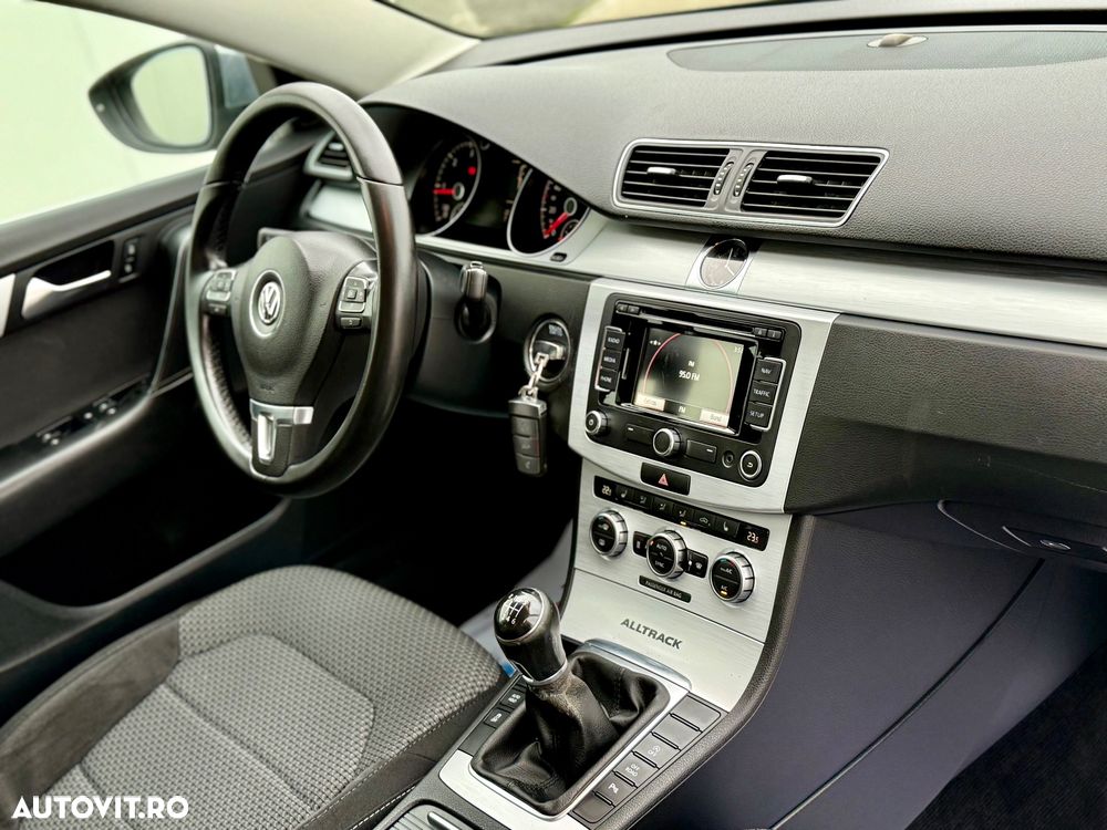 Volkswagen Passat Alltrack 2.0 TDI 4Motion BlueMotion Tec - 7