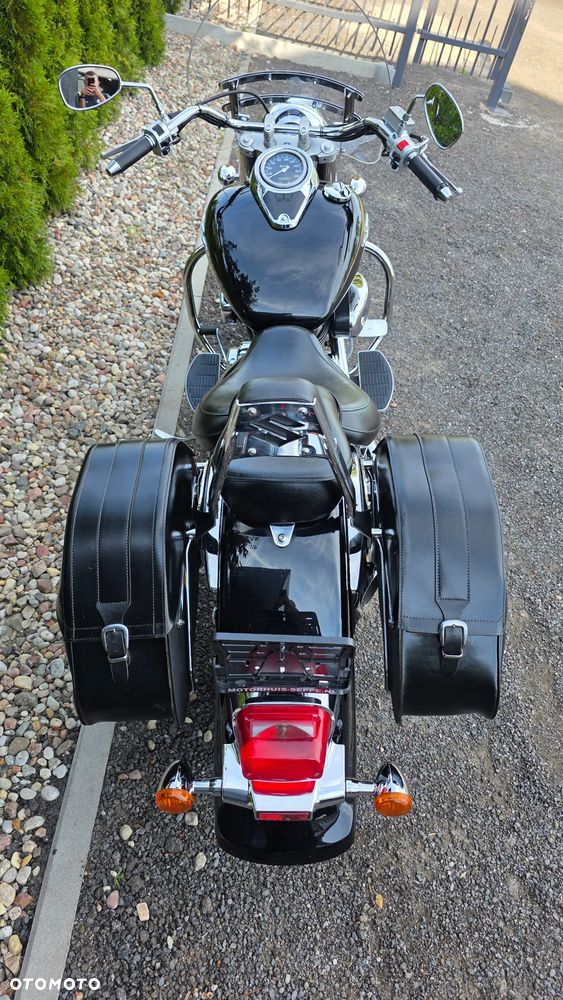 Suzuki Intruder - 26