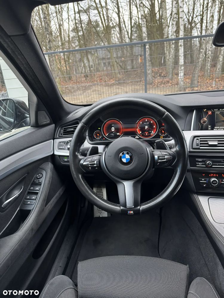 BMW Seria 5 525d xDrive - 7