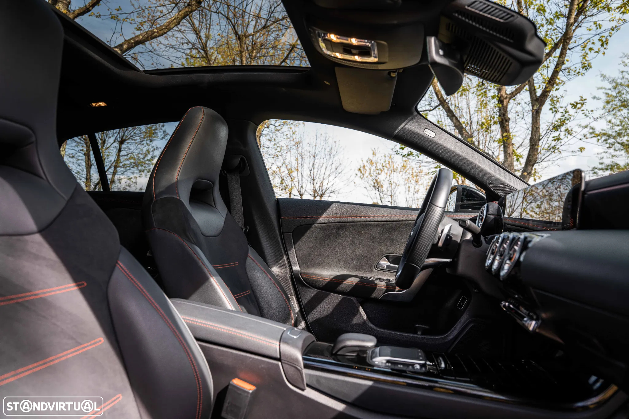 Mercedes-Benz CLA 250 e Shooting Brake AMG Line - 11