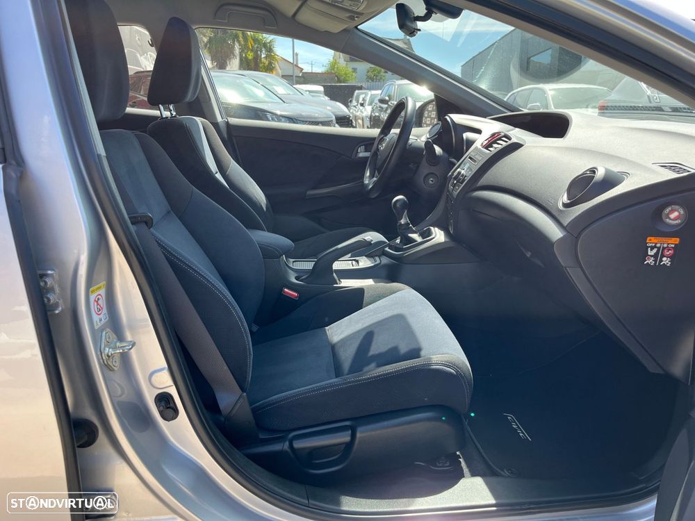 Honda Civic 1.6 i-DTEC Lifestyle - 41