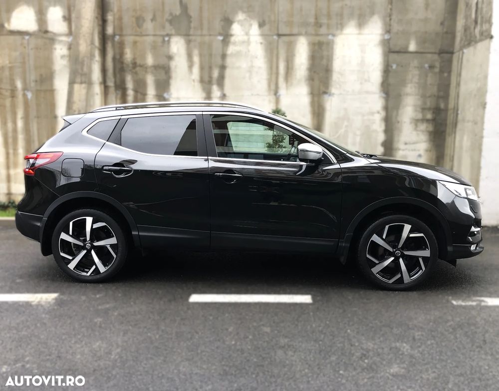 Nissan Qashqai 1.6 DCI TEKNA+ - 22