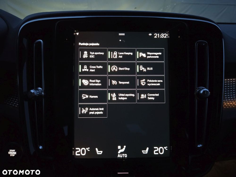 Volvo XC 40 T2 Plus Dark - 21