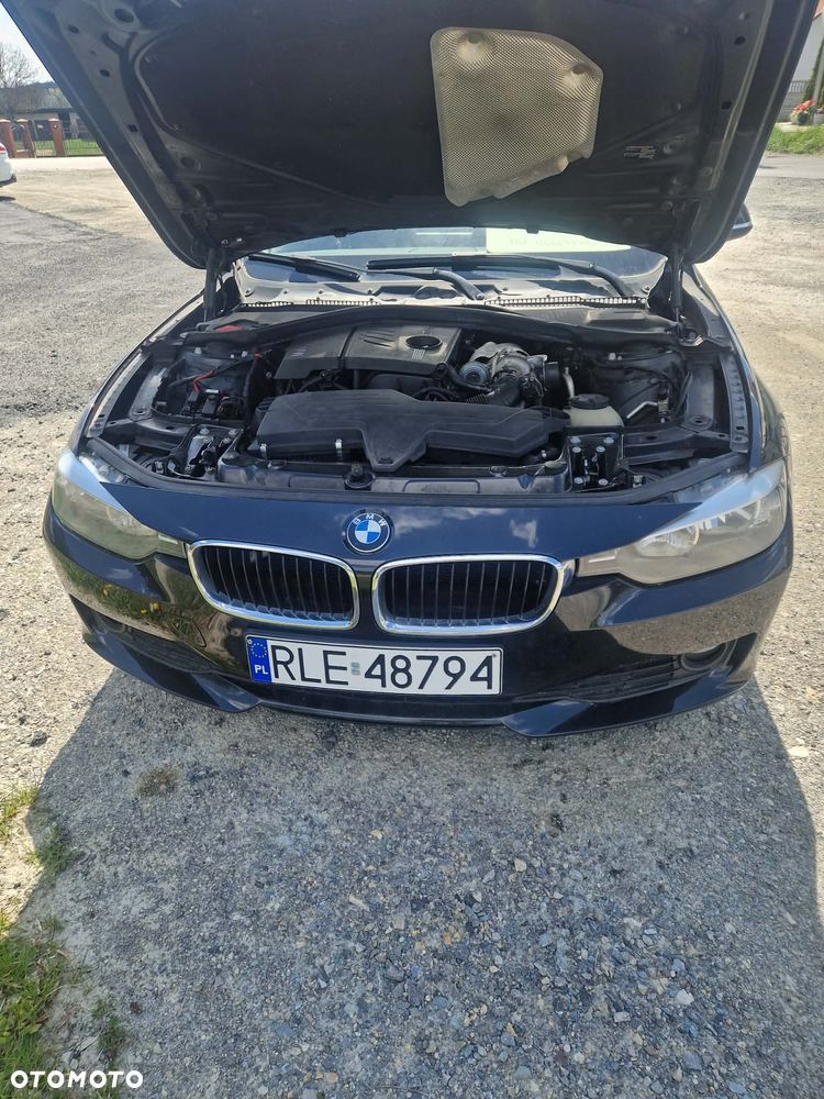 BMW Seria 3 316i - 3