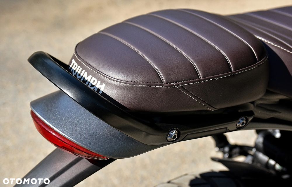 Triumph Scrambler - 8