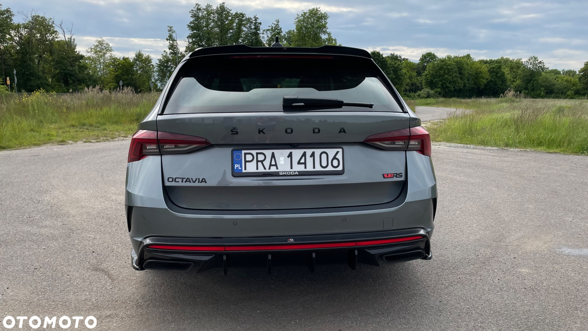 Skoda Octavia 2.0 TSI RS DSG - 8