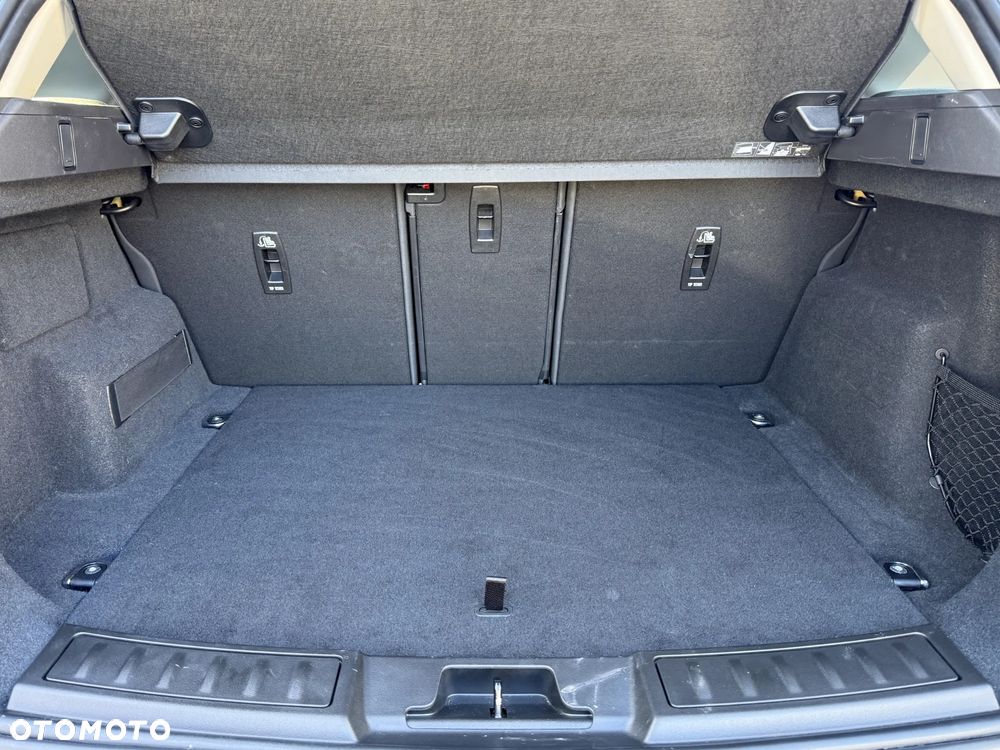 Land Rover Range Rover Evoque D200 SE - 19