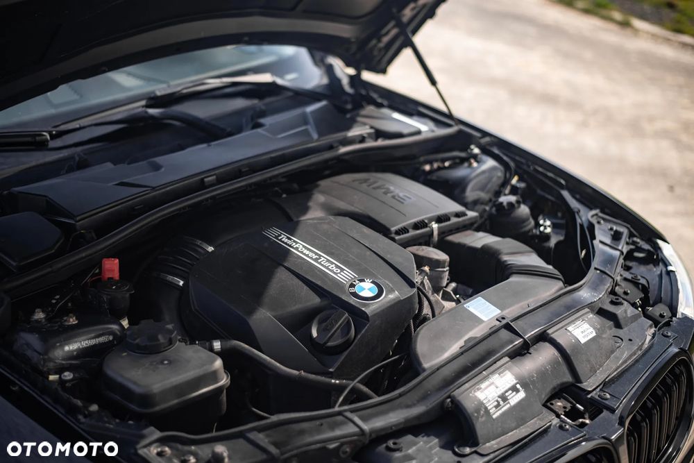BMW Seria 3 335i xDrive - 18