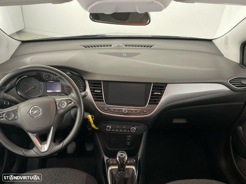 Opel Crossland X 1.2 T Innovation - 10