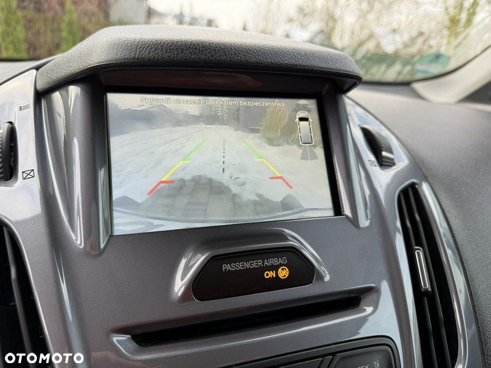 Ford Tourneo Connect Grand - 18