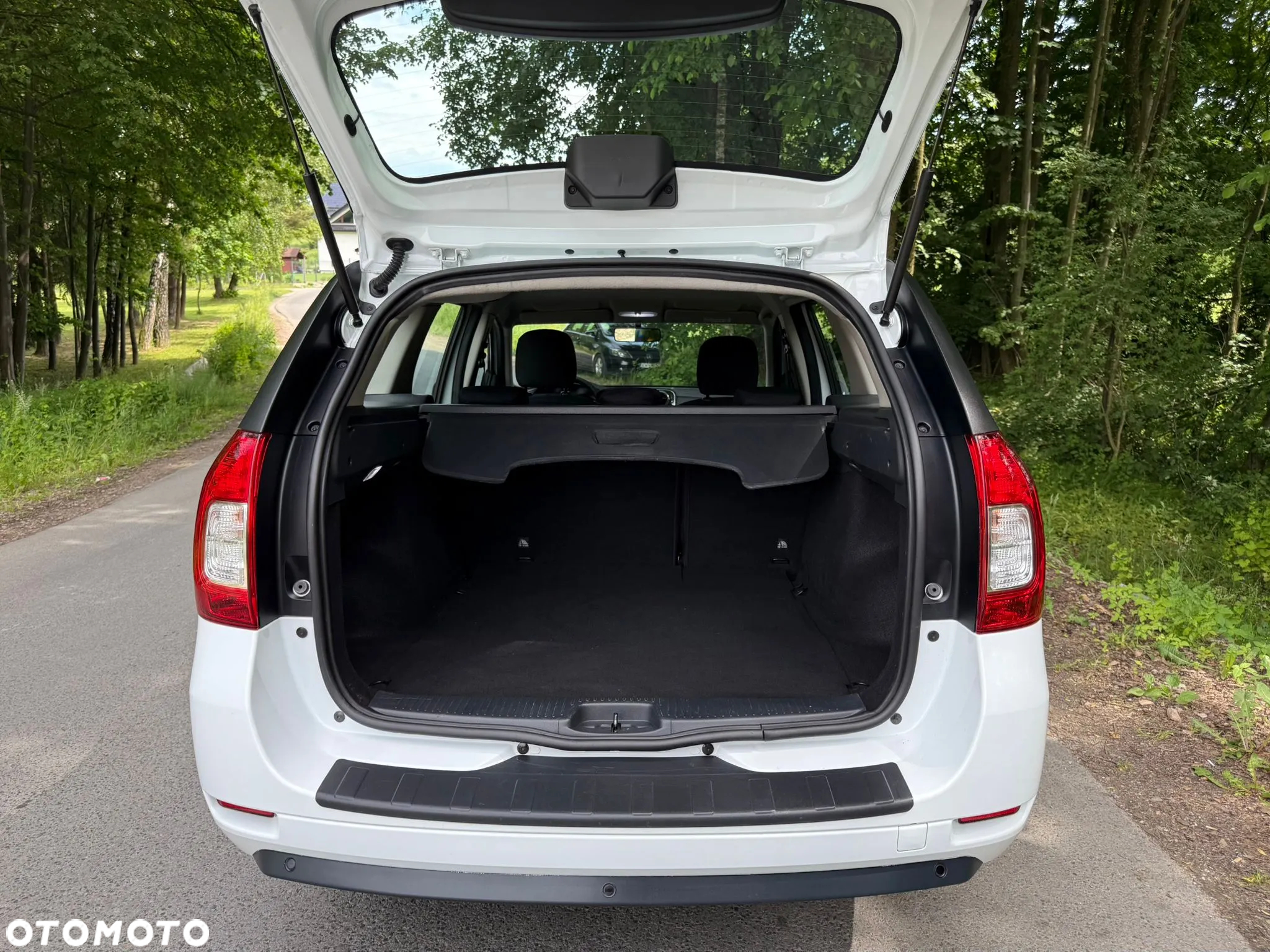Dacia Logan MCV 1.0 TCe Laureate S&S - 33