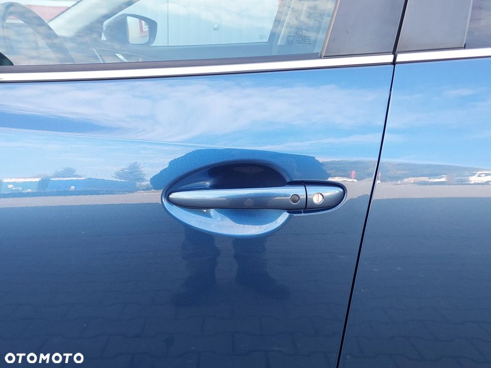 Mazda 3 - 6