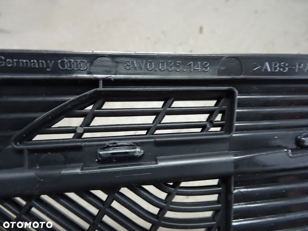 8W0035143 8W0035144 maskownice glosnikow bang olufsen LED Audi A4 B9 czesci - 4