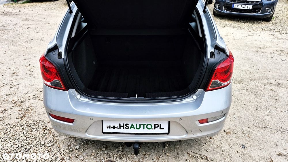 Chevrolet Cruze 1.6 - 31