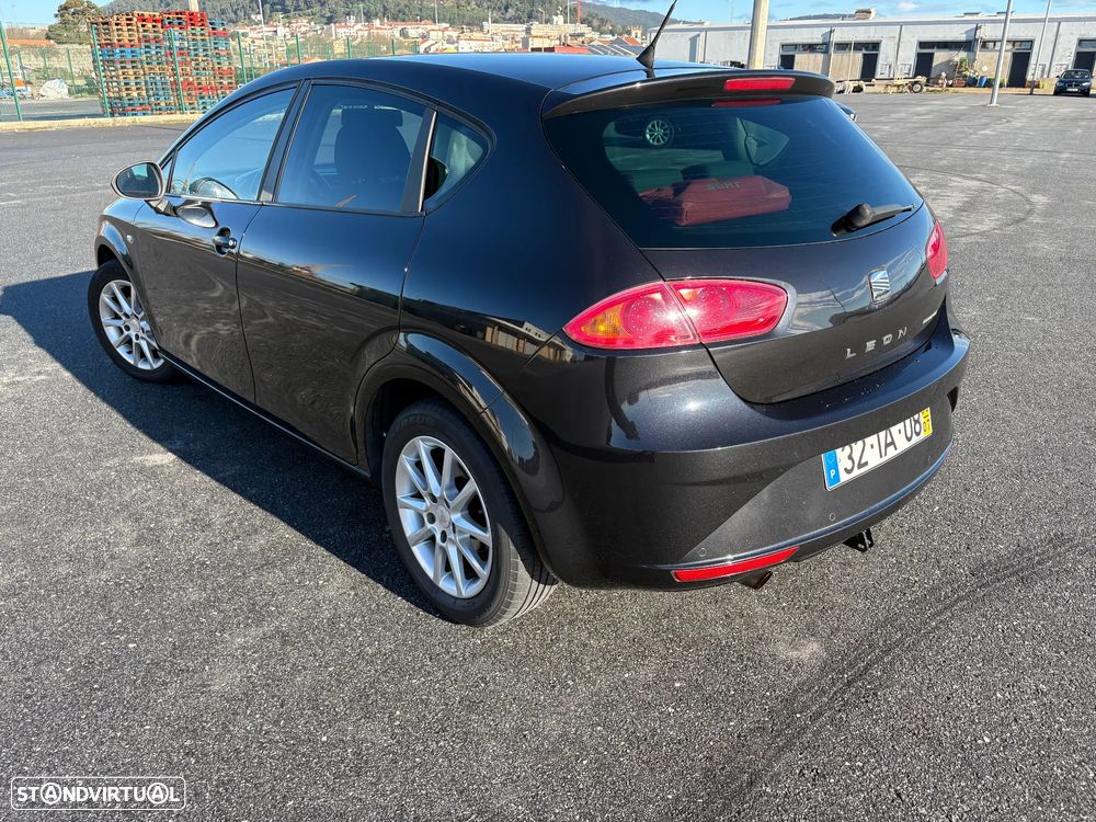 SEAT Leon 1.9 TDI Ecomotive Style - 4