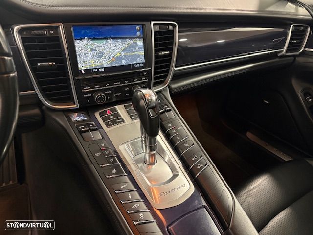 Porsche Panamera S Hybrid - 35