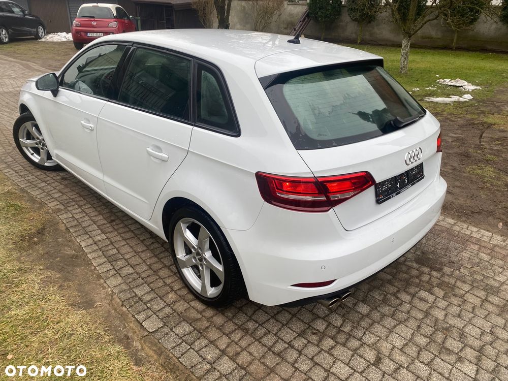 Audi A3 Sportback 35 TFSI cylinder on demand design - 6